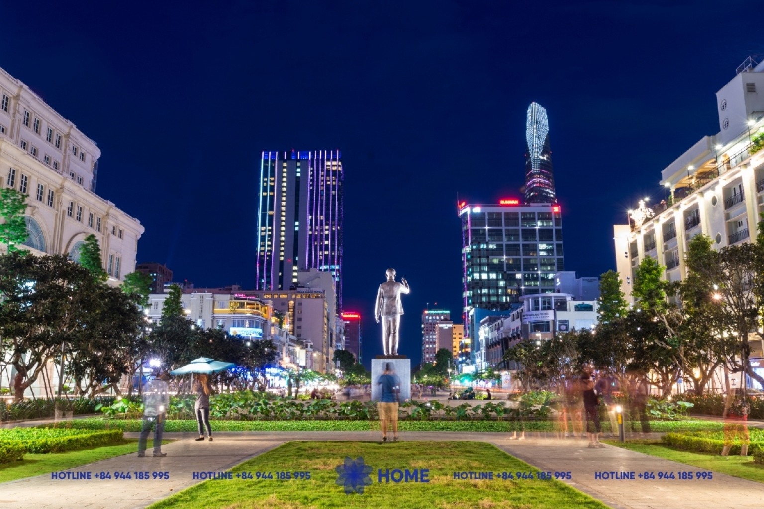 Phố đi bộ Nguyễn Huệ