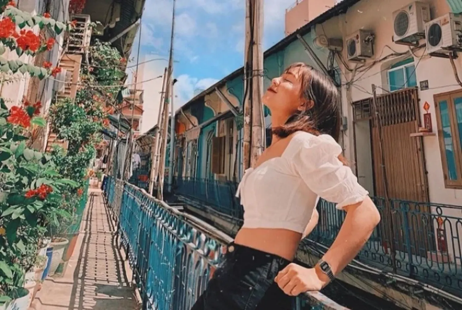 Top 7 Địa Điểm Chụp Ảnh "Sống Ảo" Đẹp Nhất S&agrave;i G&ograve;n Kh&ocirc;ng Thể Bỏ Lỡ
