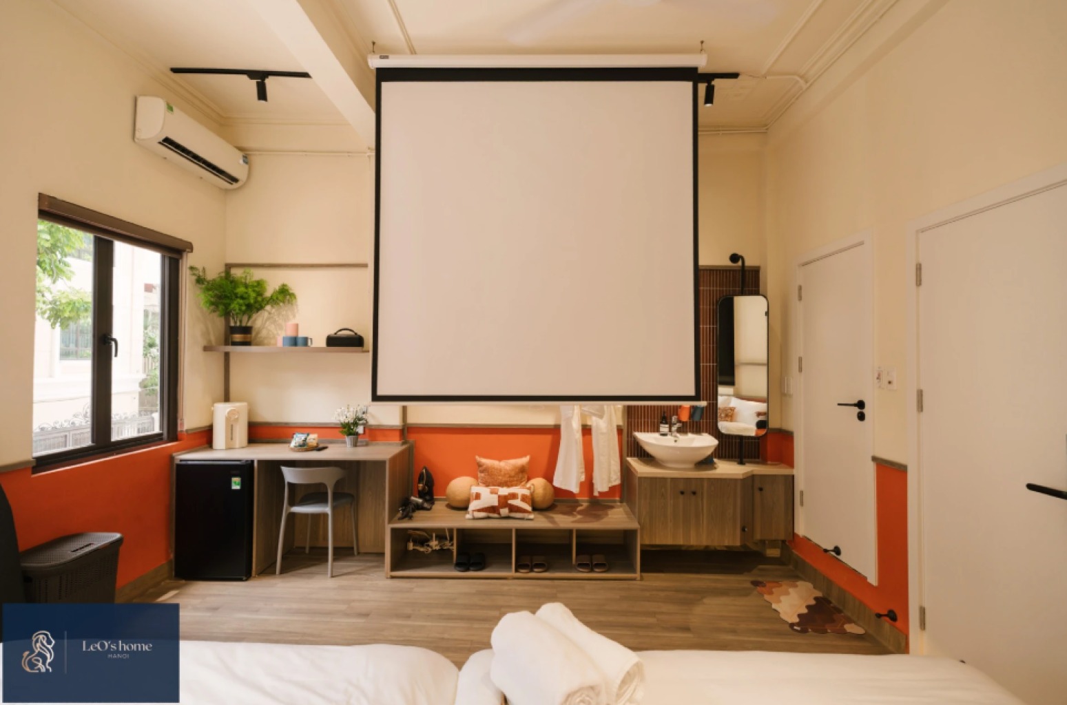 Leo Home Suite Hà Nội với 17 căn hộ hiện đại, đầy đủ tiện nghi và thiết kế nội thất tinh tế