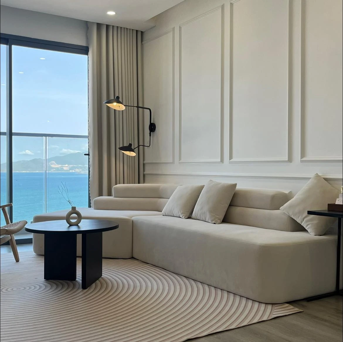 Serenity View Nha Trang: 8 căn hộ ngập nắng và view biển dành cho những vị khách yêu sự bình yên