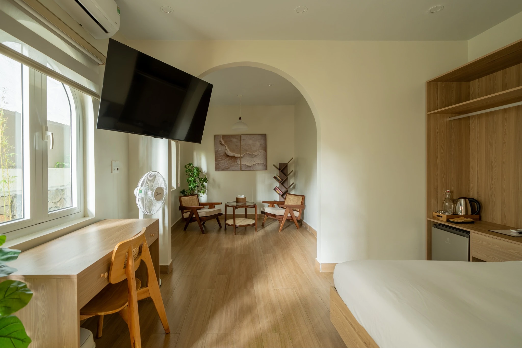 Hideout Hue – Căn hộ tối giản ấm cúng giữa lòng Huế 