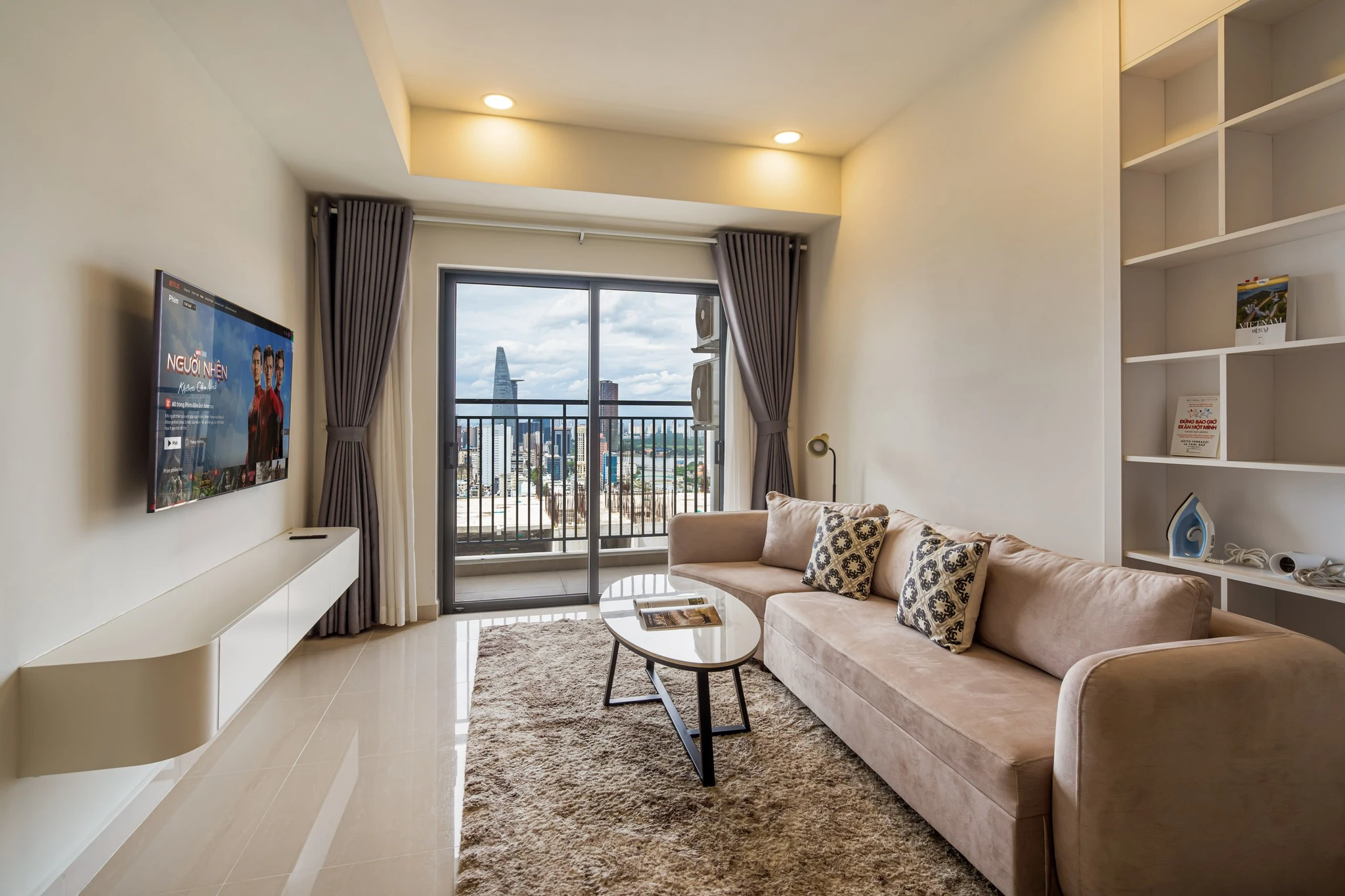 Otis - Cho Thuê Căn Hộ Hồ Chí Minh và Dịch Vụ Toàn Diện Cho Khách Du Lịch